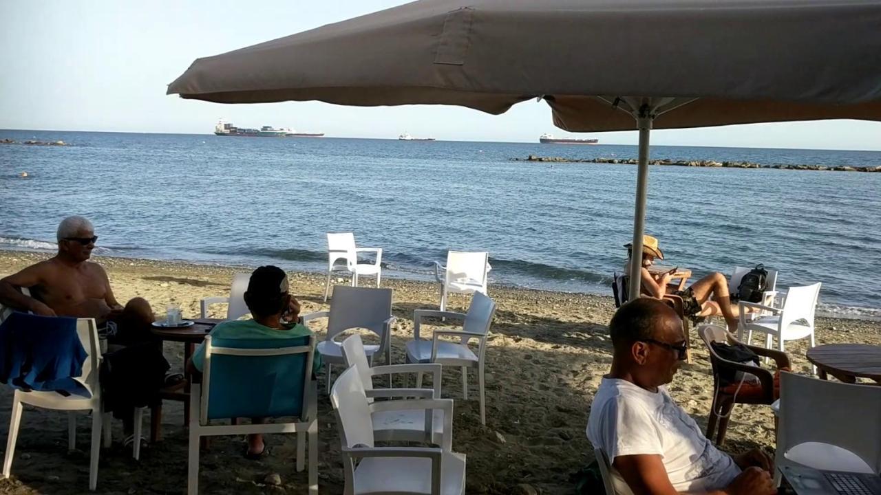 Fantastic 1 Bed Apartment By The Sea Opposite 4 Seasons Limisso Esterno foto