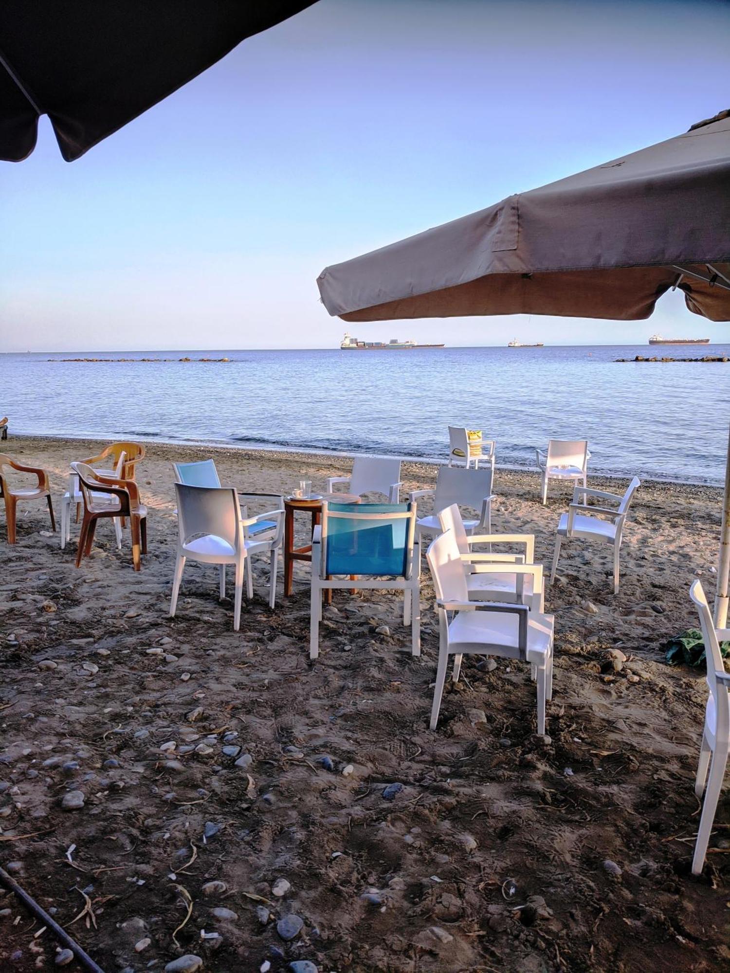 Fantastic 1 Bed Apartment By The Sea Opposite 4 Seasons Limisso Esterno foto