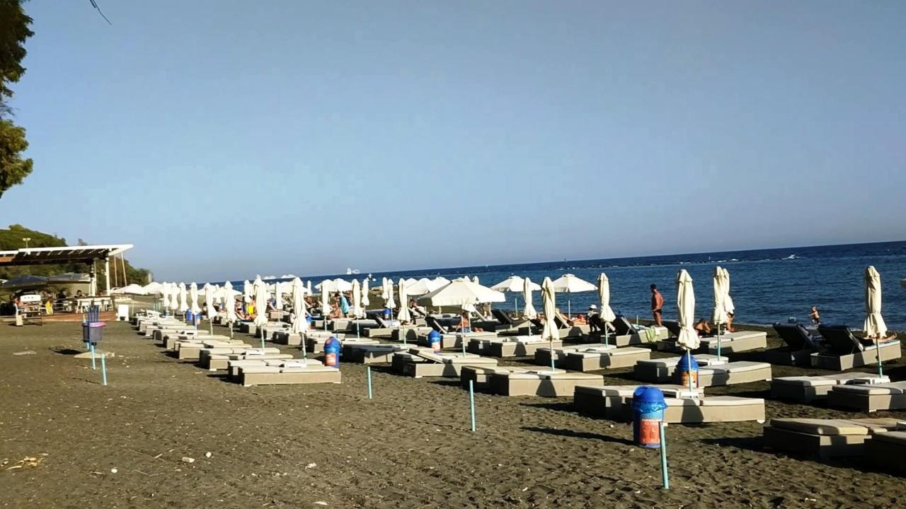 Fantastic 1 Bed Apartment By The Sea Opposite 4 Seasons Limisso Esterno foto