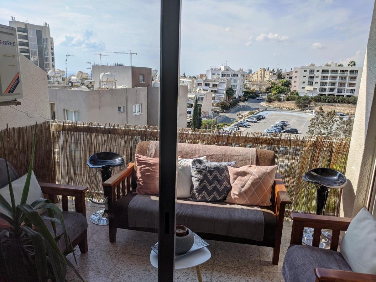 Fantastic 1 Bed Apartment By The Sea Opposite 4 Seasons Limisso Esterno foto