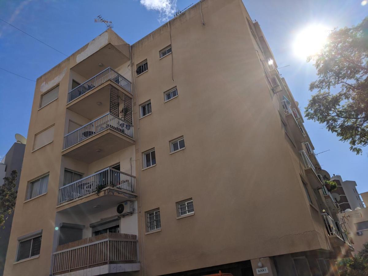 Fantastic 1 Bed Apartment By The Sea Opposite 4 Seasons Limisso Esterno foto